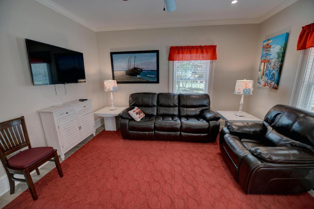 Outer Banks Motel - Village Accommodations Buxton Buitenkant foto