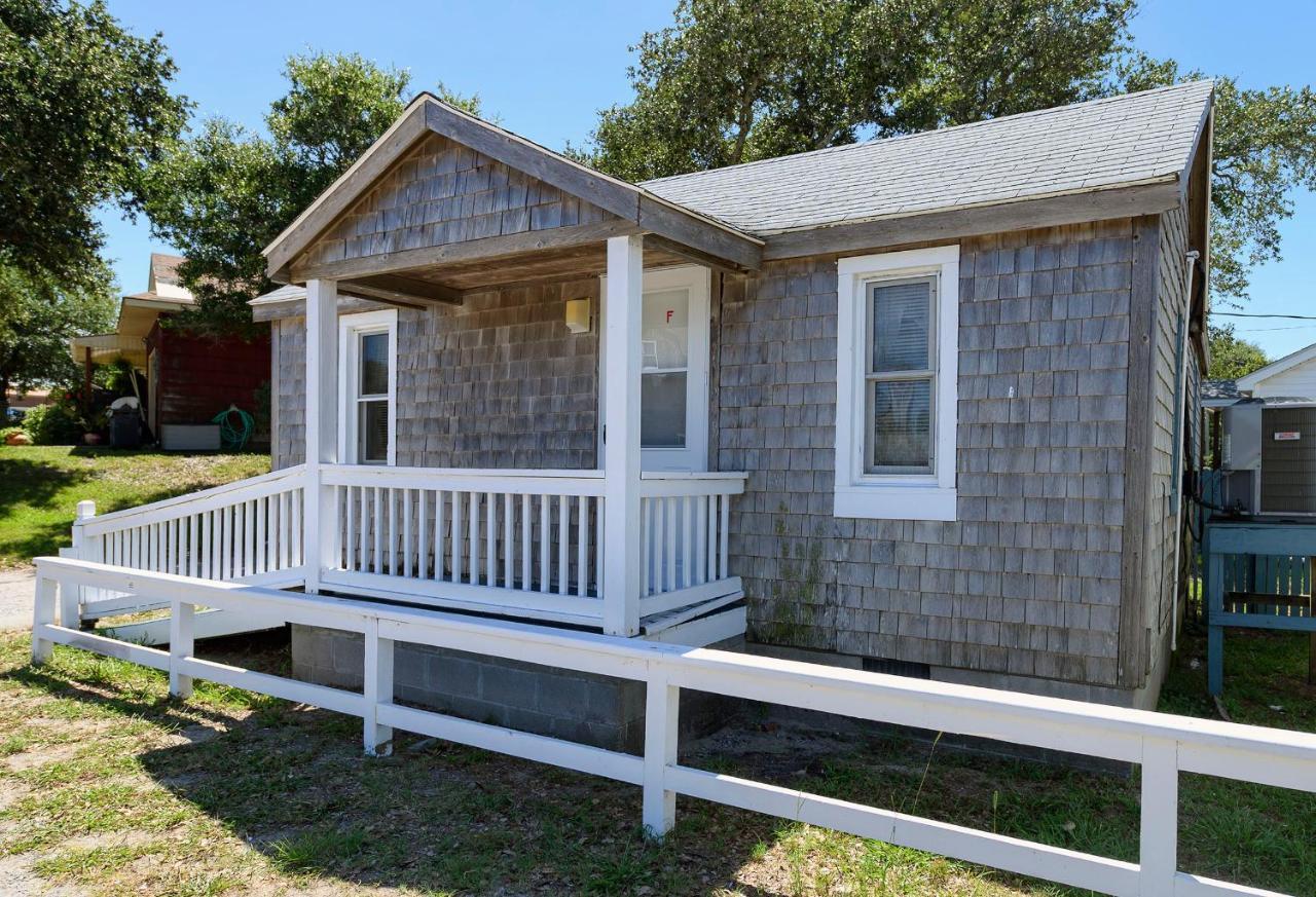 Outer Banks Motel - Village Accommodations Buxton Buitenkant foto