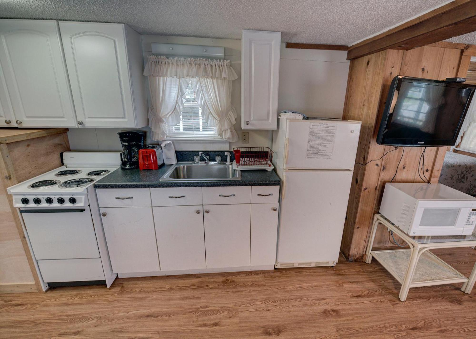 Outer Banks Motel - Village Accommodations Buxton Buitenkant foto