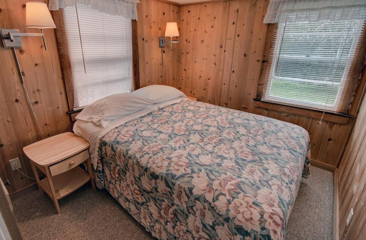 Outer Banks Motel - Village Accommodations Buxton Buitenkant foto